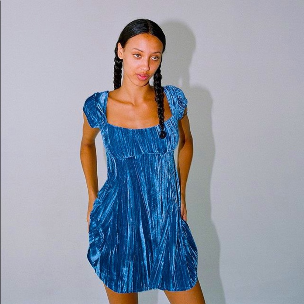 Urban Outfitters Uma Velvet Mini Dress